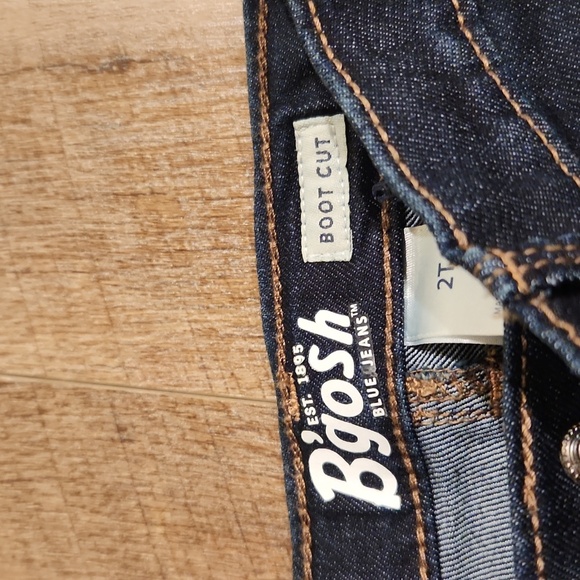 Osh Kosh B'Gosh Bootcut Toddler Jeans. Dark wash. Size 2T. NWOT - Picture 4 of 5